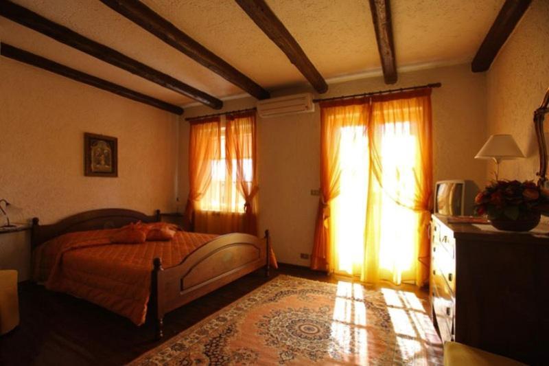 La Boatina Bed & Breakfast Cormons Ruang foto